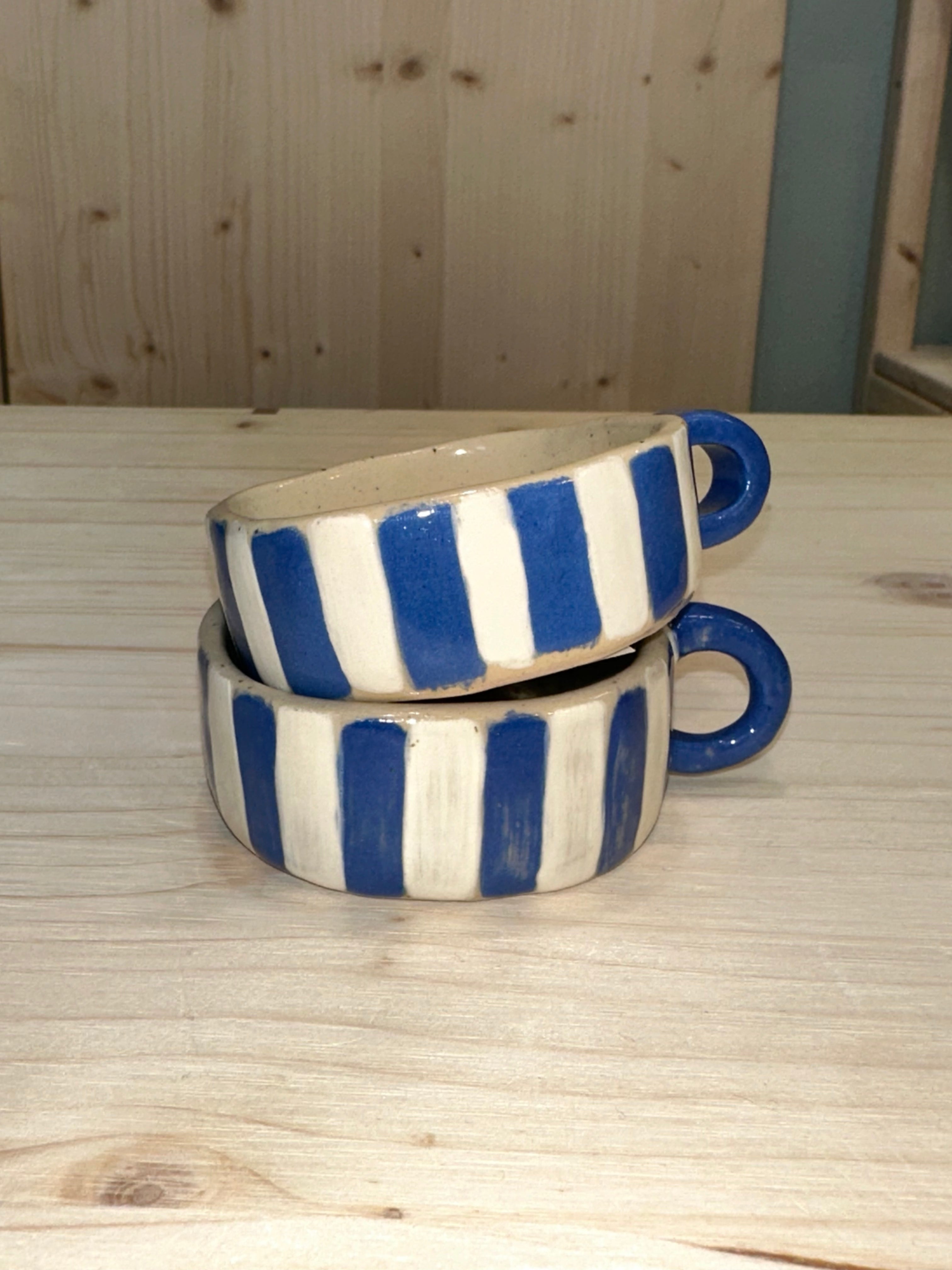 Espresso cup with a blue stripes