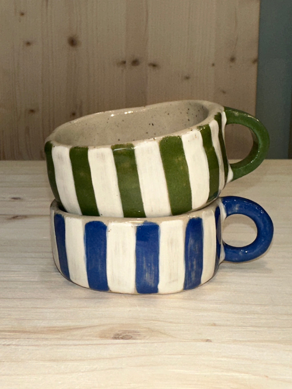 Espresso cup with a blue stripes